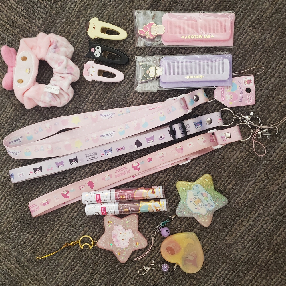 Sanrio Pink and Purple Accessories Set